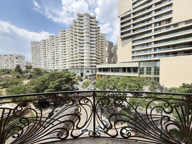 Продаётся 3-комн. новостройка 140 м², Ясамальский р., photo 29 from 31
