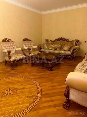 Сдаётся 3-комн. новостройка 163 м², м. Шах Исмаил Хатаи, photo 1 from 19