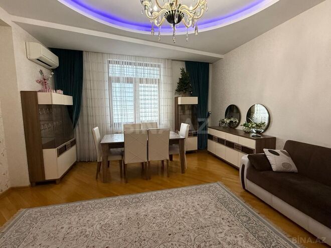 İcarəyə verilir 3 otaqlı yeni tikili 130 m², 28 May m., photo 3 from 17