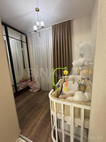 Продаётся 2-комн. вторичка 65 м², м. Низами, photo 4 from 12