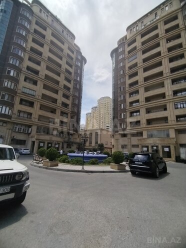 Продаётся 3-комн. новостройка 136 м², м. Низами, photo 15 from 16
