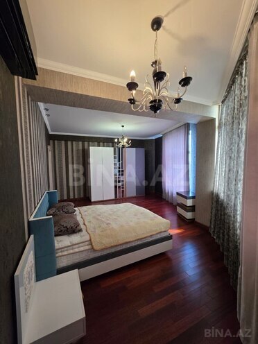 Сдаётся 3-комн. новостройка 170 м², м. Низами, photo 8 from 21