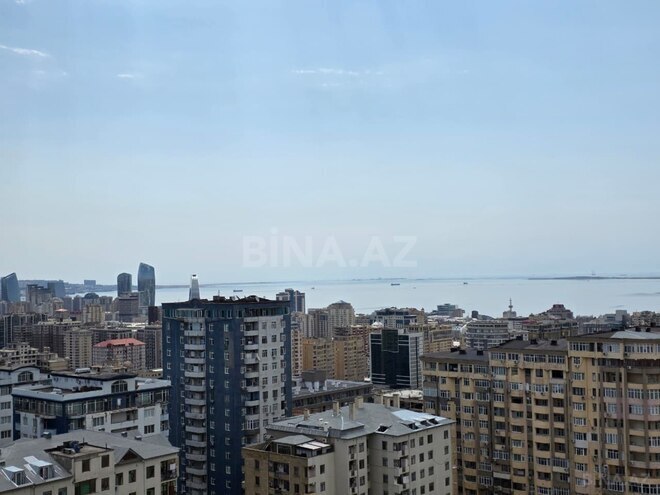 Сдаётся 3-комн. новостройка 170 м², м. Низами, photo 20 from 21