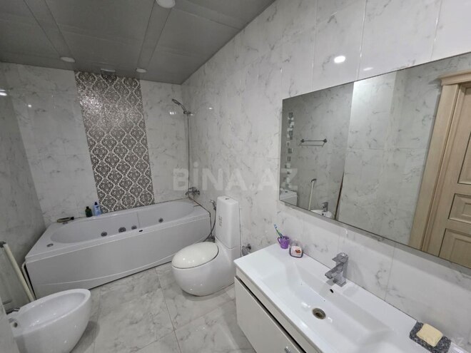 Сдаётся 3-комн. новостройка 170 м², м. Низами, photo 15 from 21