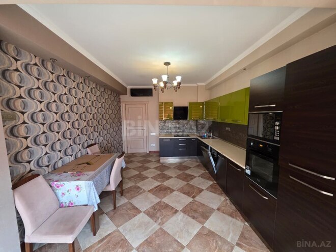 Сдаётся 3-комн. новостройка 170 м², м. Низами, photo 13 from 21