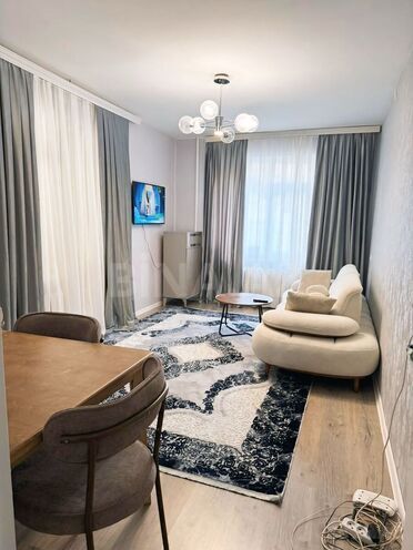 Satılır 2 otaqlı köhnə tikili 63.7 m², 8 Noyabr m., photo 1 from 22