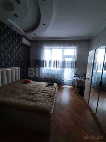Сдаётся 3-комн. новостройка 102 м², м. 8 ноября, photo 1 from 9