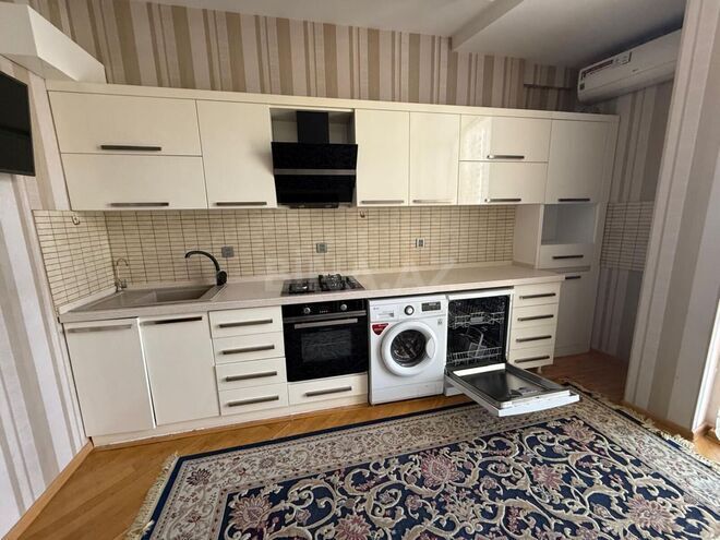 İcarəyə verilir 3 otaqlı yeni tikili 130 m², 28 May m., photo 7 from 24