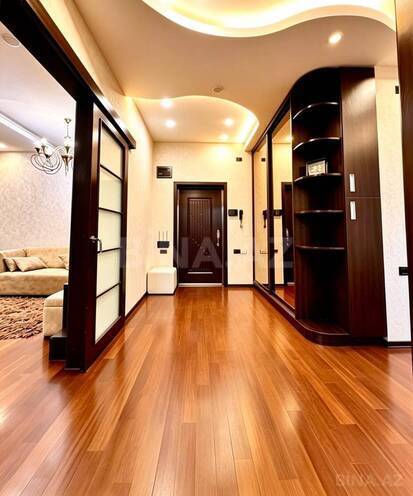 Сдаётся 3-комн. новостройка 110 м², Насиминский  р., photo 13 from 16