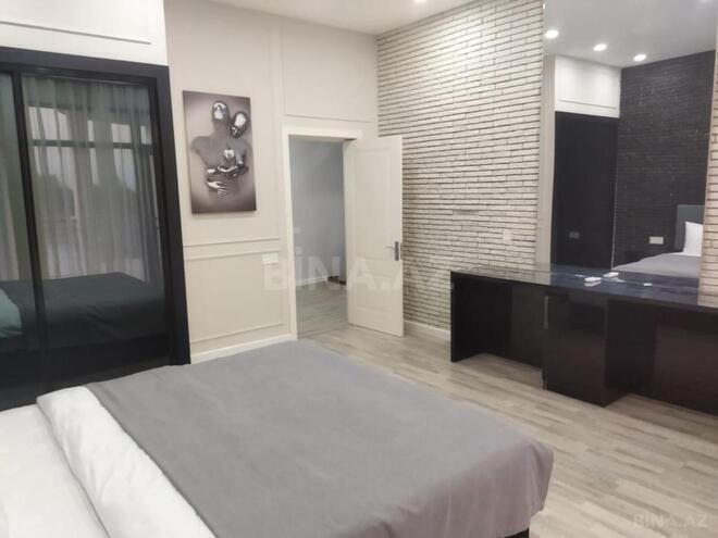 Продаётся 8-комн. дом/дача 330 м², photo 10 from 23