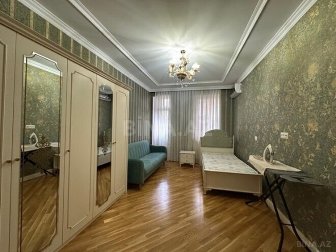 İcarəyə verilir 4 otaqlı yeni tikili 200 m², 28 May m., photo 13 from 17