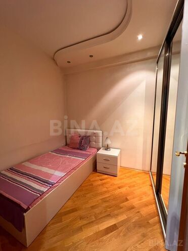 Сдаётся 3-комн. новостройка 160 м², м. Сахил, photo 17 from 24