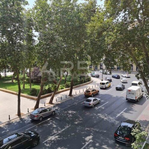 Сдаётся 3-комн. новостройка 160 м², м. Сахил, photo 20 from 24
