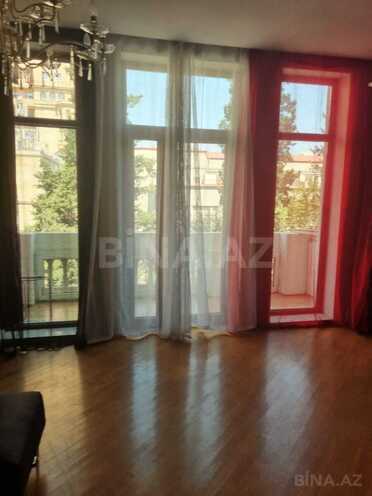 İcarəyə verilir 2 otaqlı köhnə tikili 55 m², Sahil m., photo 3 from 9