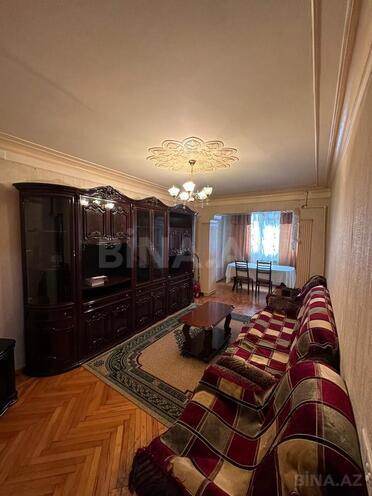 Сдаётся 3-комн. вторичка 80 м², Ясамальский р., photo 1 from 12