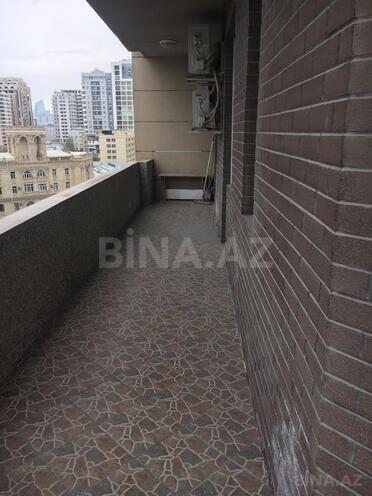 İcarəyə verilir 3 otaqlı yeni tikili 155 m², 28 May m., photo 20 from 21