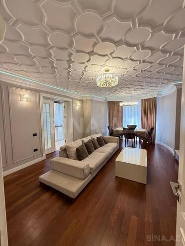 Satılır 4 otaqlı yeni tikili 135 m², 8 Noyabr m., photo 1 from 32