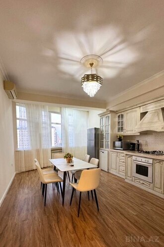 Сдаётся 3-комн. новостройка 180 м², м. 28 мая, photo 13 from 28