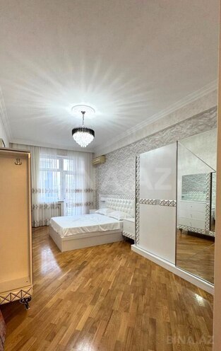 Сдаётся 3-комн. новостройка 180 м², м. 28 мая, photo 17 from 28