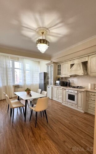 Сдаётся 3-комн. новостройка 180 м², м. 28 мая, photo 6 from 28