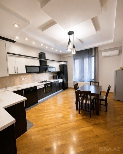 Satılır 4 otaqlı yeni tikili 210 m², İçəri Şəhər m., photo 5 from 16