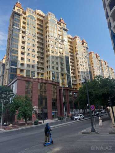Satılır 2 otaqlı yeni tikili 78 m², 28 May m., photo 1 from 13