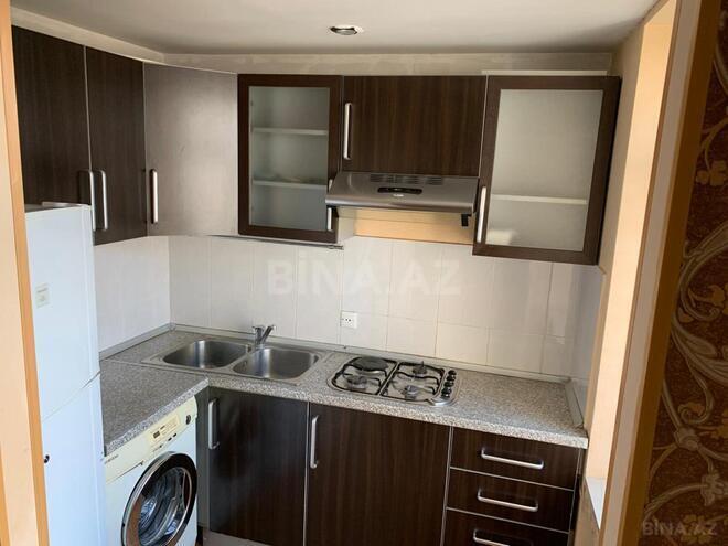 Сдаётся 1-комн. вторичка 30 м², м. Элмляр Академиясы, photo 5 from 12