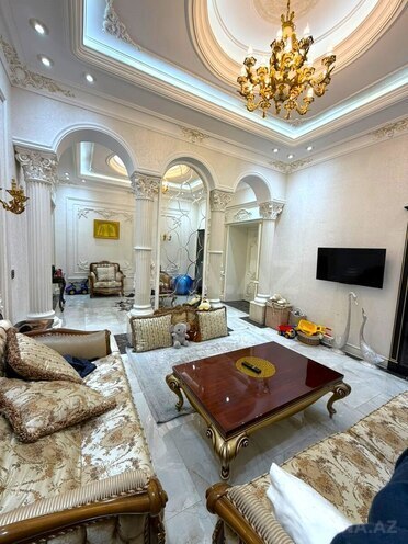 Satılır 4 otaqlı köhnə tikili 215 m², Sahil m., photo 3 from 26