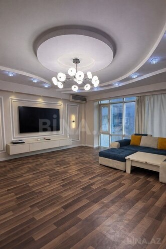İcarəyə verilir 3 otaqlı yeni tikili 115 m², Bakıxanov q., photo 1 from 15