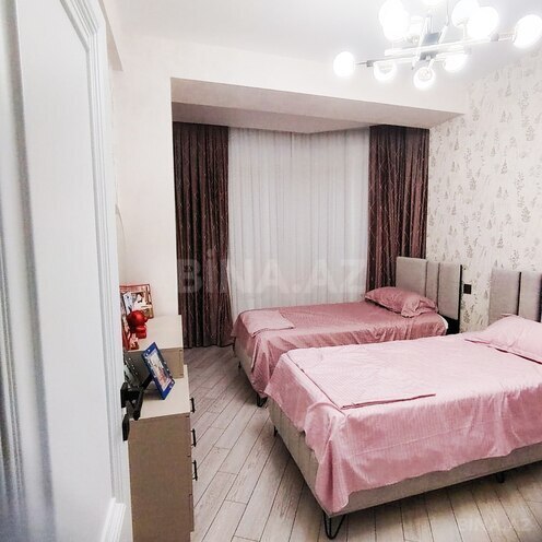 Продаётся 4-комн. новостройка 140 м², м. Нефтчиляр, photo 10 from 32