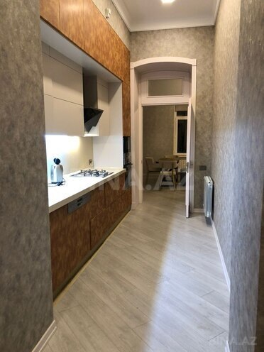 Продаётся 2-комн. вторичка 70 м², м. Сахил, photo 7 from 13