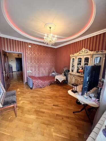 Продаётся 3-комн. новостройка 105 м², м. Элмляр Академиясы, photo 13 from 18