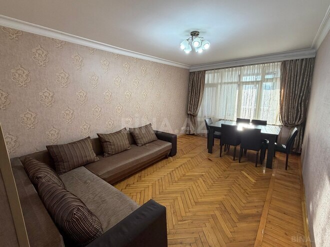 İcarəyə verilir 2 otaqlı köhnə tikili 65 m², Gənclik m., photo 3 from 13