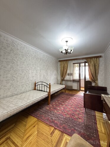 İcarəyə verilir 3 otaqlı köhnə tikili 85 m², Elmlər Akademiyası m., photo 6 from 18