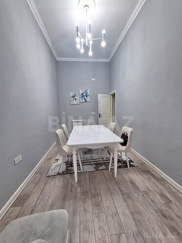 Satılır 4 otaqlı köhnə tikili 125 m², Nizami m., photo 4 from 17