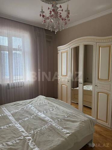 Сдаётся 2-комн. вторичка 72 м², м. Иншаатчылар, photo 5 from 9