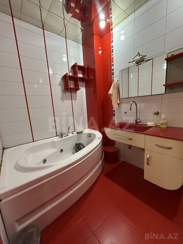 Продаётся 4-комн. новостройка 178 м², м. Низами, photo 25 from 32
