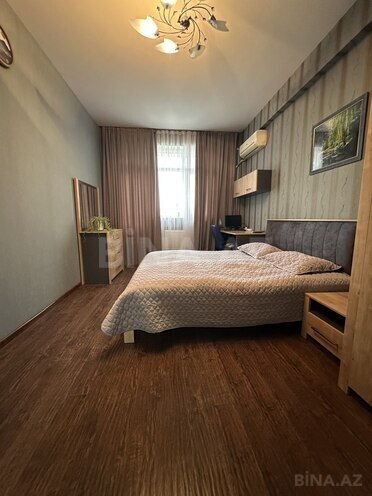 Продаётся 4-комн. новостройка 178 м², м. Низами, photo 15 from 32