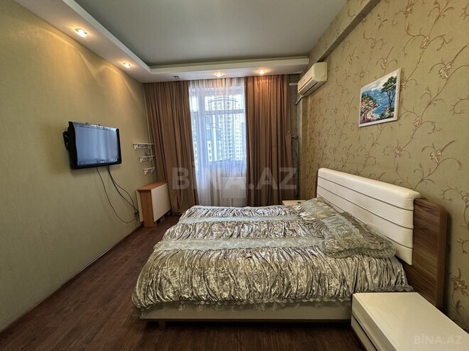 Продаётся 4-комн. новостройка 178 м², м. Низами, photo 8 from 32