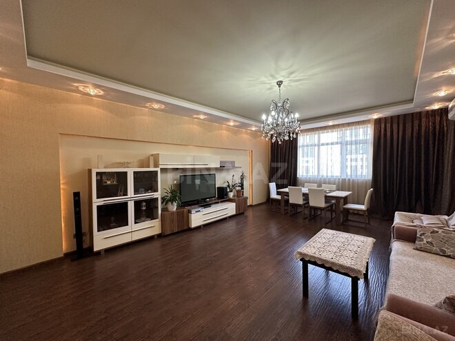 Продаётся 4-комн. новостройка 178 м², м. Низами, photo 1 from 32