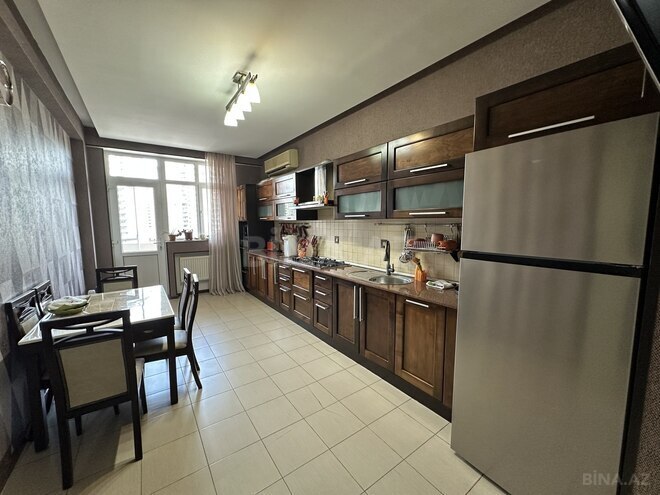 Продаётся 4-комн. новостройка 178 м², м. Низами, photo 22 from 32