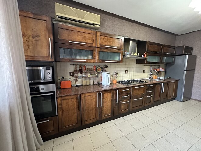 Продаётся 4-комн. новостройка 178 м², м. Низами, photo 21 from 32