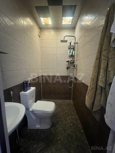 Satılır 2 otaqlı köhnə tikili 65 m², Koroğlu m., photo 16 from 20