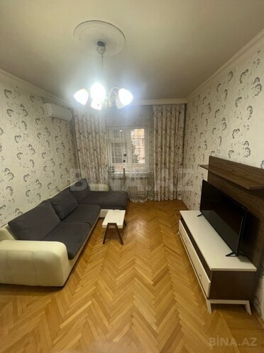 Satılır 2 otaqlı köhnə tikili 65 m², Koroğlu m., photo 8 from 20