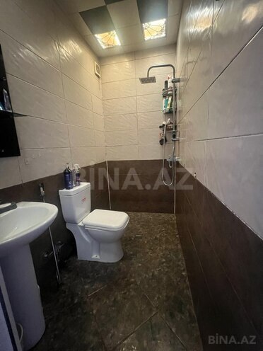 Satılır 2 otaqlı köhnə tikili 65 m², Koroğlu m., photo 17 from 20