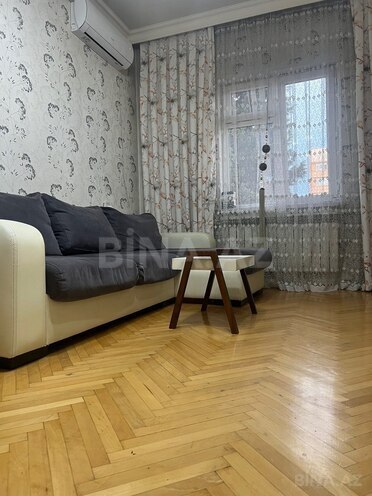 Satılır 2 otaqlı köhnə tikili 65 m², Koroğlu m., photo 10 from 20