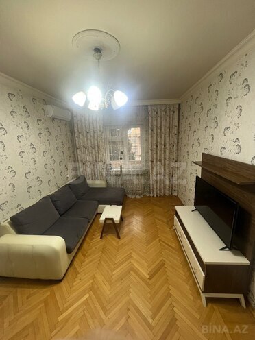 Satılır 2 otaqlı köhnə tikili 65 m², Koroğlu m., photo 7 from 20