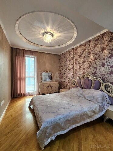 Сдаётся 3-комн. новостройка 125 м², Насиминский  р., photo 13 from 22