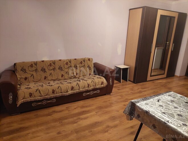 Satılır 2 otaqlı köhnə tikili 43 m², Qara Qarayev m., photo 4 from 7