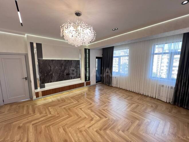 Продаётся 4-комн. новостройка 115 м², м. Нефтчиляр, photo 1 from 23